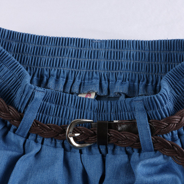 Fusta de dama actuala in albastru cu talie inalta