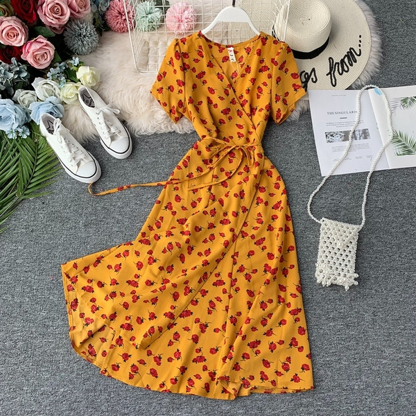 Rochie moderna de dama cu maneci scurte si cravata