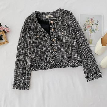 Есенно дамско карирано яке в черно-бял цвят