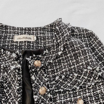 Есенно дамско карирано яке в черно-бял цвят