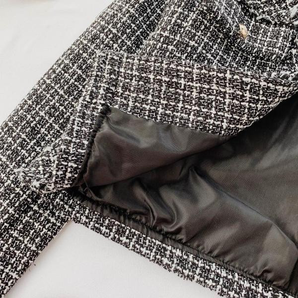 Есенно дамско карирано яке в черно-бял цвят