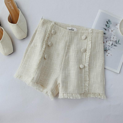 Pantaloni scurti moderni de dama cu talie inalta