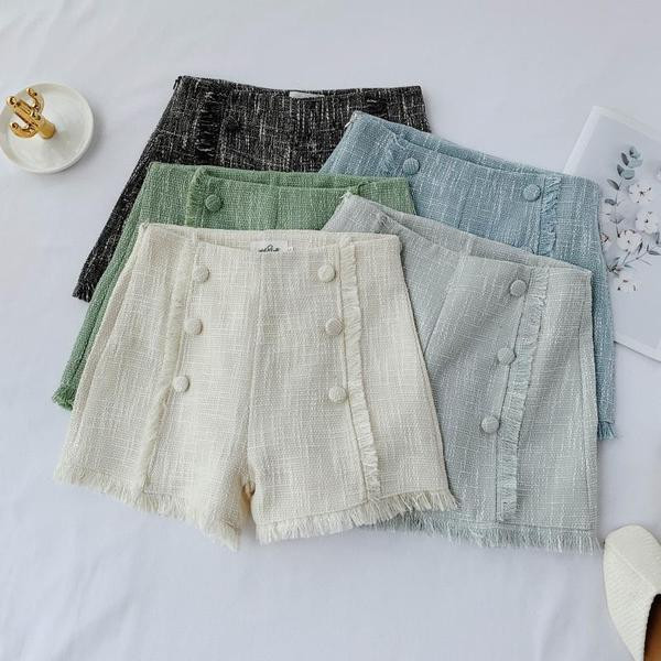 Pantaloni scurti moderni de dama cu talie inalta