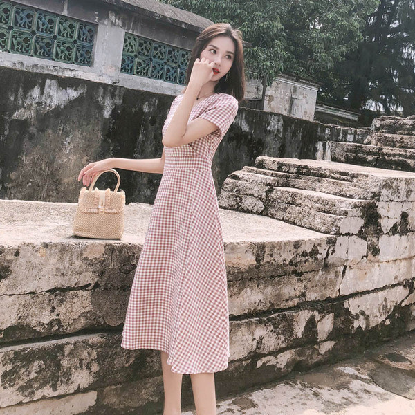 Rochie casual dama in carouri - model decupat