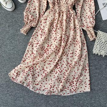 Rochie moderna de dama cu maneci lungi si nasturi