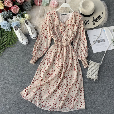 Rochie moderna de dama cu maneci lungi si nasturi