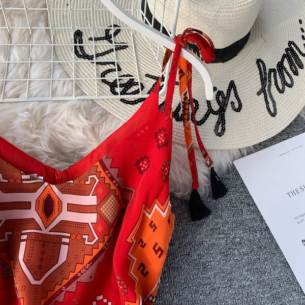 Rochie lunga de dama cu bretele subtiri