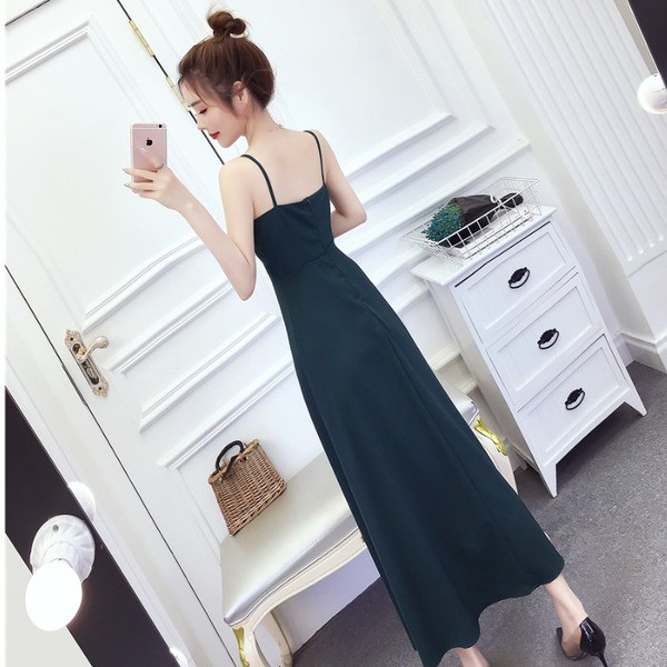 Rochie lunga de dama eleganta cu bretele subtiri in trei culori