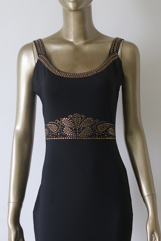 Стилна  дамска рокля с О-образно деколте в черен и бял цвят