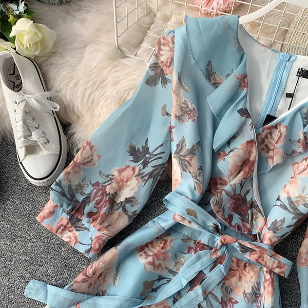 Rochie de dama cu model floral in doua culori