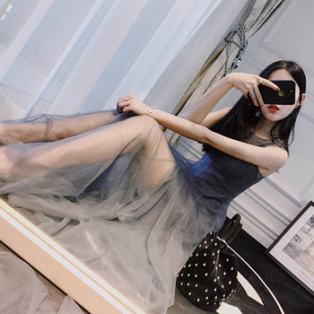 Актуална дамска дълга рокля в син цвят - разкроен модел