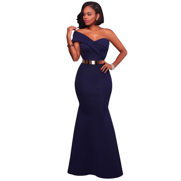 Rochie lunga de dama eleganta cu decolteu adanc in doua culori