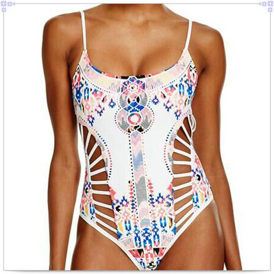 Model nou plin de costume de baie dama in trei culori