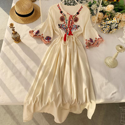 Rochie moderna de dama cu broderie in mai multe culori