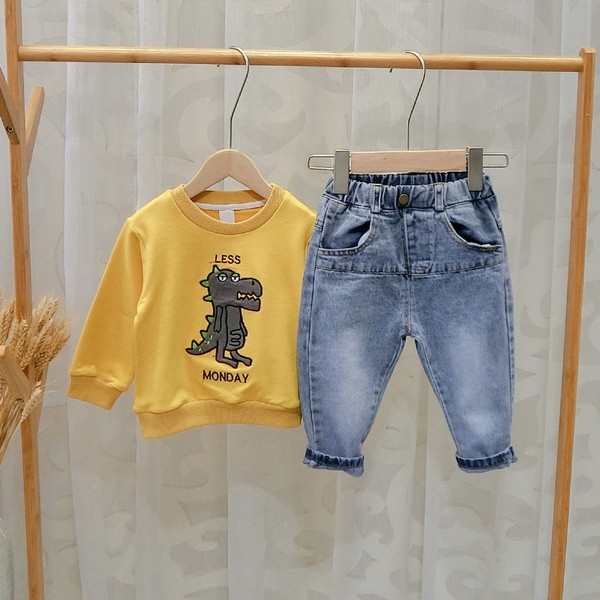 Blugi moderni pentru copii cu buzunare in negru si albastru pentru baieti