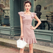 Rochie de damă elegantă în carouri, cu mâneci scurte, de culoare roz