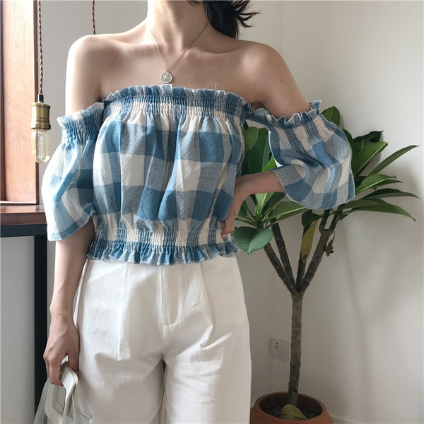 Bluza dama in carouri - model scurt cu umerii goi