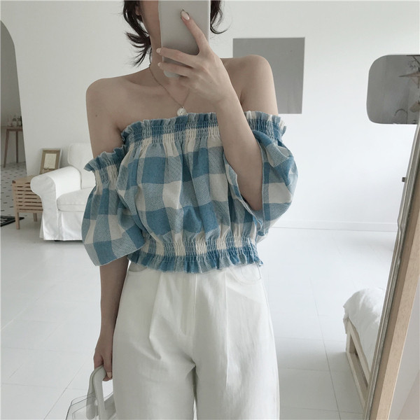 Bluza dama in carouri - model scurt cu umerii goi