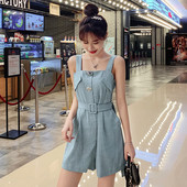 Salopetă scurtă de damă modernă cu curea în albastru