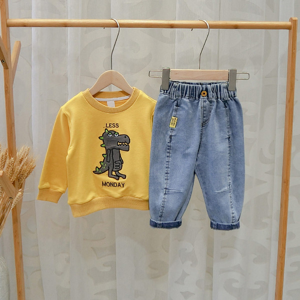 Blugi de copii actuali pentru baieti in albastru cu buzunare