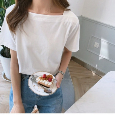 Модерна дамска тениска в три цвята с къс ръкав