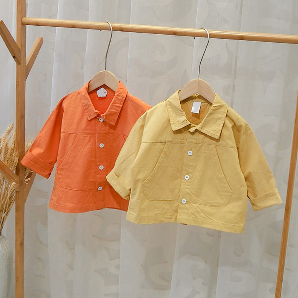 Noul model de cămașă pentru copii de zi cu zi în galben și portocaliu pentru băieți