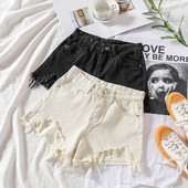 Blugi scurti casual de dama in alb si negru cu motiv rupt