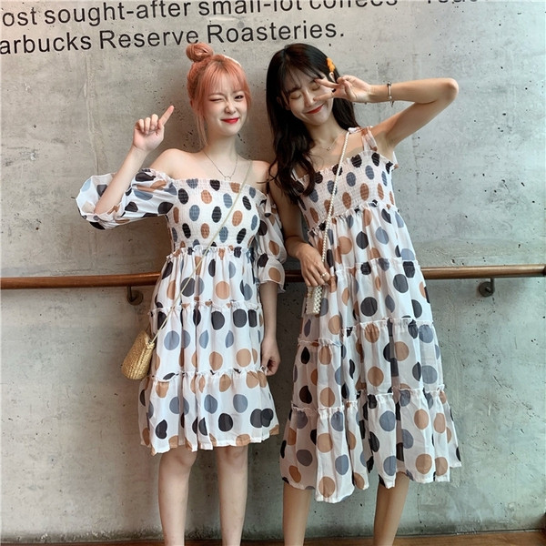 Rochie de dama moderna cu buline in doua modele