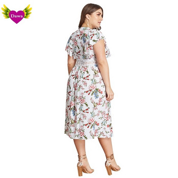 Rochie modernă de damă cu mâneci scurte și decolteu adânc în alb