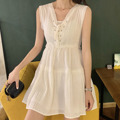 Rochie scurtă casual de damă în alb și negru