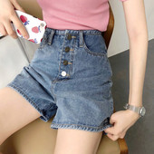 Pantaloni scurți de damă din denim cu nasturi în albastru