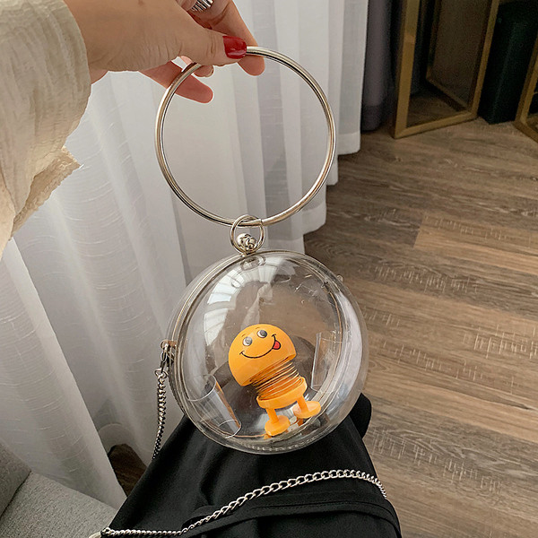 Geanta de dama noua cu forma rotunda si doua manere