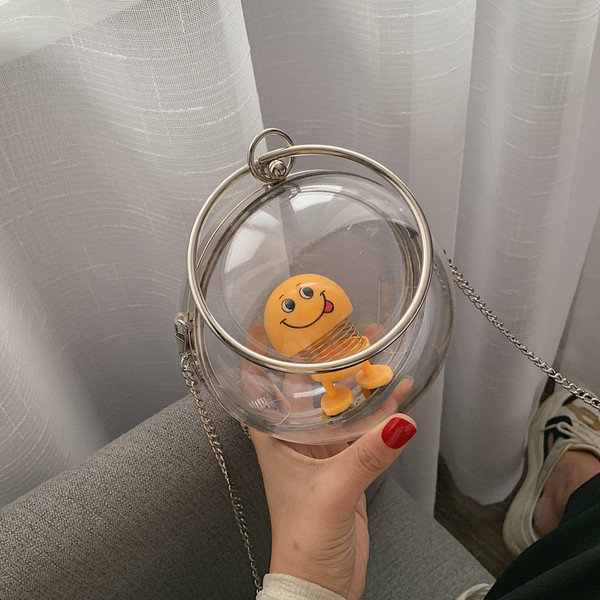 Geanta de dama noua cu forma rotunda si doua manere