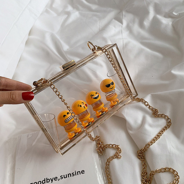 Geanta de dama cu inchidere metalica