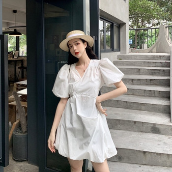 Модерна дамска рокля широк модел с къс ръкав в син и бял цвят 