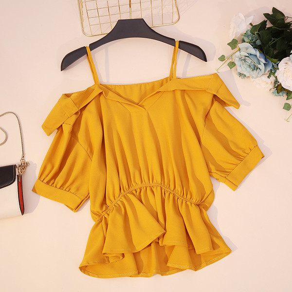 Bluza de dama puternica cu umerii goi in diferite culori