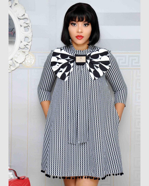 Rochie moderna de dama cu maneci 3/4 si panglica neagra