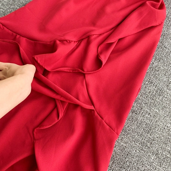 Rochie de dama stilata cu decolteu in O - model asimetric