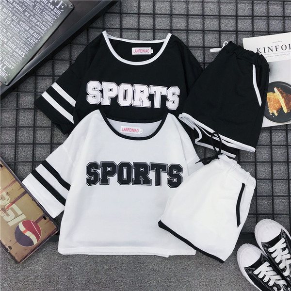 Set de damă sport-casual din două părți cu inscripție alb-negru