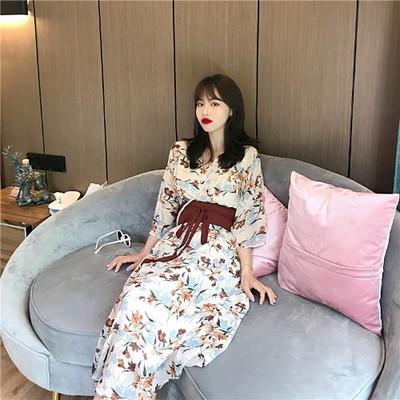 Rochie lunga de dama actuala cu talie inalta cu model floral