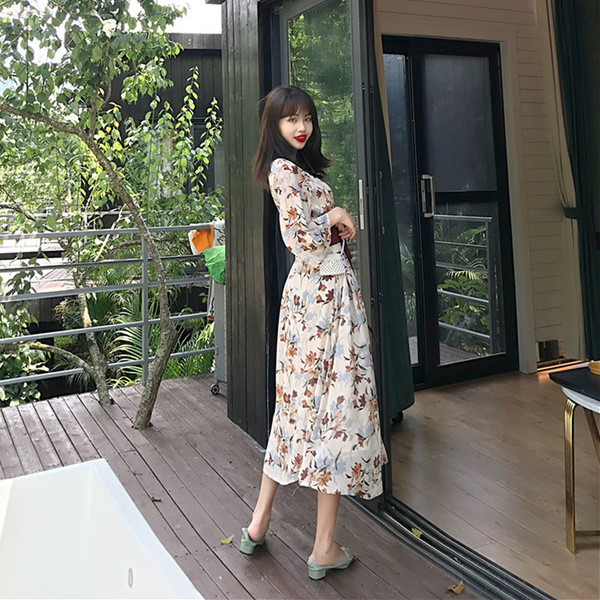 Rochie lunga de dama actuala cu talie inalta cu model floral