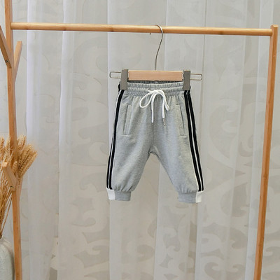 Pantaloni sport moderni pentru baieti in negru si gri