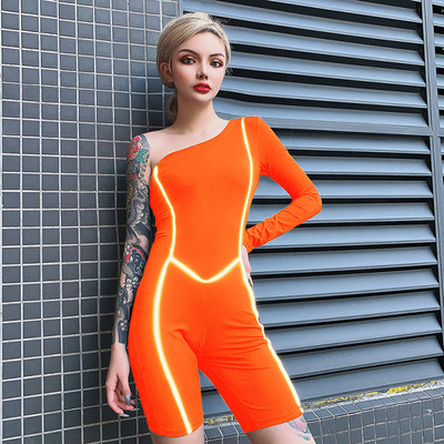 Salopeta sport de dama cu o maneca in mai multe culori