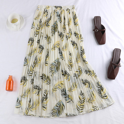 Fusta de dama actuala in trei culori cu motive florale