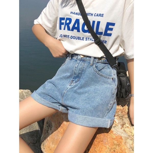 Blugi scurti de dama la moda cu buzunar cu talie inalta in albastru