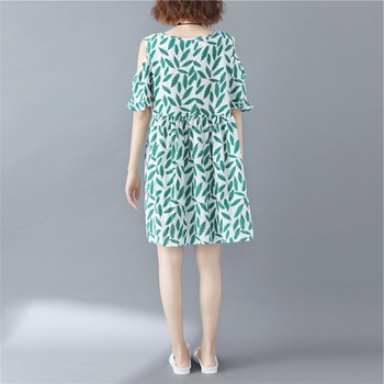 Актуална дамска рокля в два цвята - разкроен модел