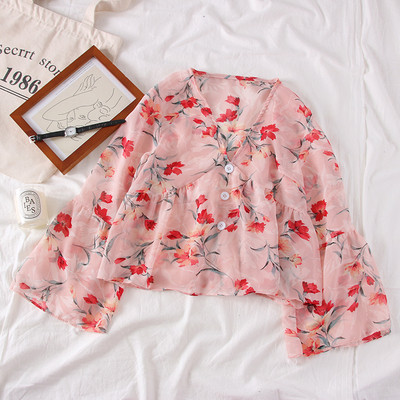 Bluză de damă elegantă cu motive florale