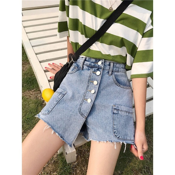 Blugi scurti moderni de dama cu nasturi si talie inalta