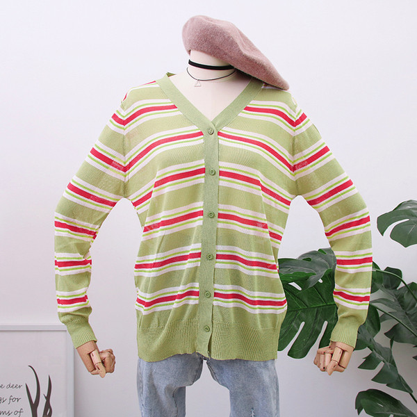 Vesta de dama moderna cu nasturi in mai multe culori