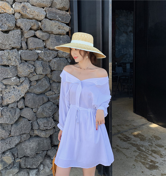 Rochie de dama moderna de culoare alba - model croiat